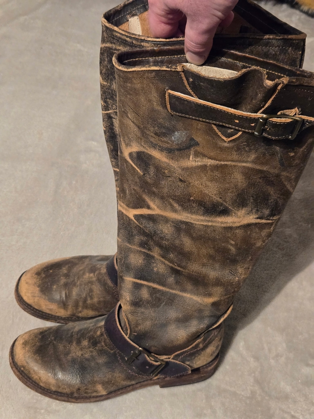 FREEBIRD by Steven Distressed Brown Leather Pull-On Boots *Like New* Womens 8